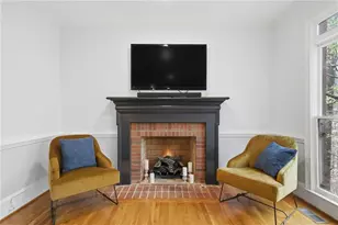 2910 Leeds Garden Ln, Alpharetta, GA 30022 - Photo 16