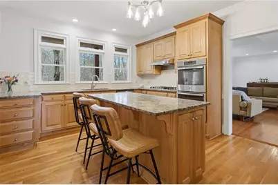 2910 Leeds Garden Lane, Alpharetta, GA 30022 - Photo 10