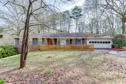 1245 S Shadygrove Court, Stone Mountain, GA 30083 - Photo 2
