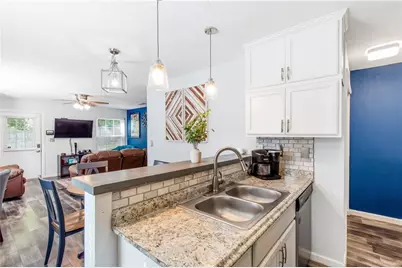 1382 Old Coach Road SW, Marietta, GA 30008 - Photo 12