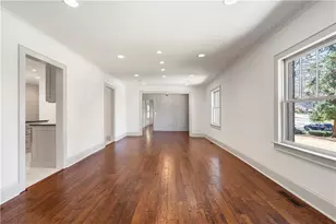 712 Gladstone Rd NW, Atlanta, GA 30318 - Photo 8