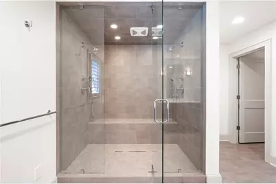 712 Gladstone Road NW, Atlanta, GA 30318 - Photo 18