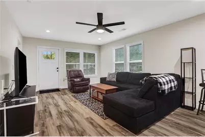 235 Holly Road NW, Atlanta, GA 30314 - Photo 4