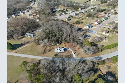 655 Lewis Roberts Road, Jefferson, GA 30549 - Photo 30