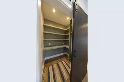 8485 Lynn Drive, Gainesville, GA 30506 - Photo 12