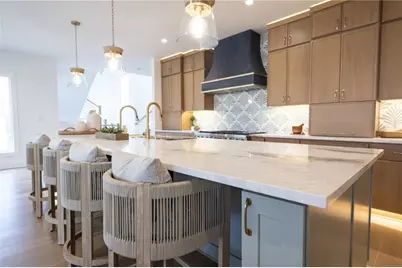 8485 Lynn Drive, Gainesville, GA 30506 - Photo 10