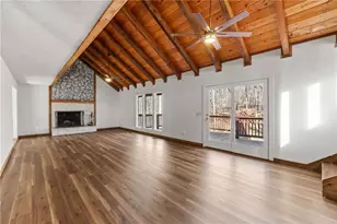 5530 Bourbon Dr, Gainesville, GA 30506 - Photo 18