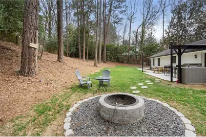 725 Starlight Lane, Atlanta, GA 30342 - Photo 36