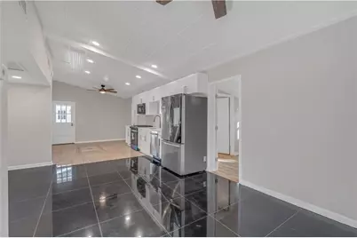 375 Bell Street SE, Marietta, GA 30060 - Photo 6