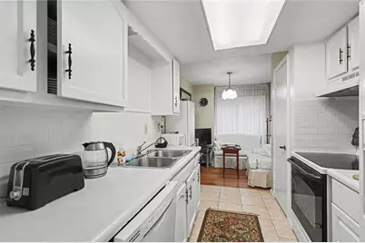 697 Garden Walk Drive, Stone Mountain, GA 30083 - Photo 10