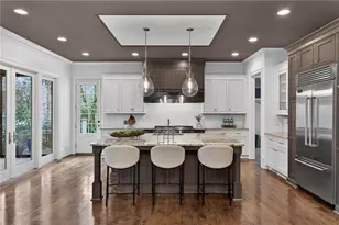 15 Lake Forrest Ln NE, Atlanta, GA 30342 - Photo 4