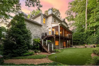 15 Lake Forrest Lane NE, Atlanta, GA 30342 - Photo 36