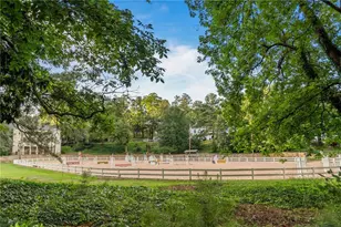 15 Lake Forrest Ln NE, Atlanta, GA 30342 - Photo 42