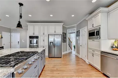 12140 Helleri Hollow, Johns Creek, GA 30005 - Photo 14