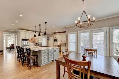 12140 Helleri Hollow, Johns Creek, GA 30005 - Photo 18