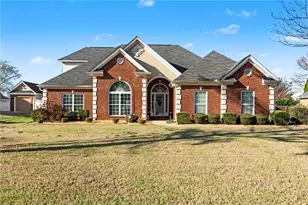 449 Glouchester Dr, Locust Grove, GA 30248 - Photo 1