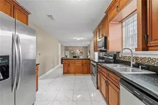 6740 Hill Creek Cove, Lithonia, GA 30058 - Photo 20