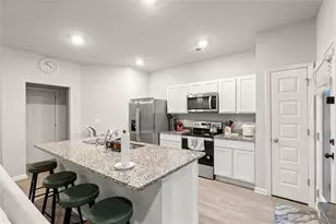 1373 Rogers Trce, Lithonia, GA 30058 - Photo 8