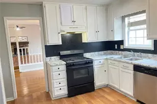 407 Sheppard Crossing Ct, Stone Mountain, GA 30083 - Photo 16