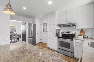 235 Abington Dr, Sandy Springs, GA 30328 - Photo 16