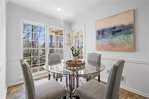 235 Abington Dr, Sandy Springs, GA 30328 - Photo 18