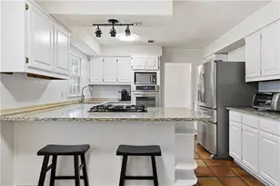 1349 Murdock Rd, Marietta, GA 30062 - Photo 6