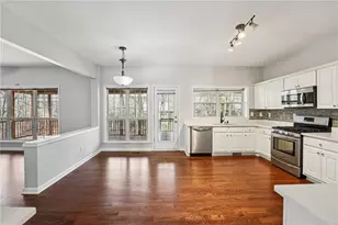 3850 Stepney Way, Cumming, GA 30041 - Photo 8