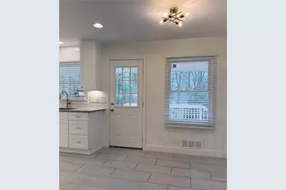 1863 Mount Vernon Road, Dunwoody, GA 30338 - Photo 6