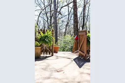 310 Cameron Ridge Drive NW, Atlanta, GA 30328 - Photo 14