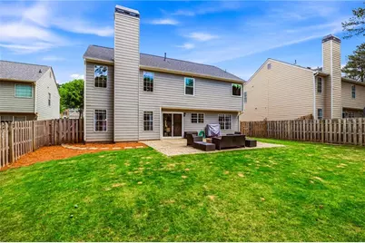 1015 Hidden Pond Lane, Roswell, GA 30075 - Photo 8