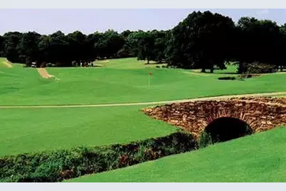 5635 Lake Forrest Drive, Atlanta, GA 30342 - Photo 16