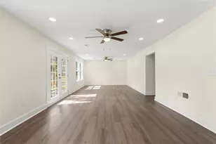 2903 Woodhollow Ln, Jonesboro, GA 30236 - Photo 16