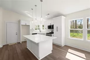 2903 Woodhollow Ln, Jonesboro, GA 30236 - Photo 10