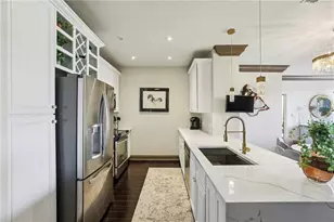 901 Abernathy Rd NE, Atlanta, GA 30328 - Photo 2