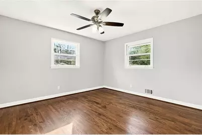 3297 N Embry Circle, Atlanta, GA 30341 - Photo 14