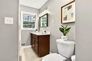 3297 N Embry Cir, Atlanta, GA 30341 - Photo 16