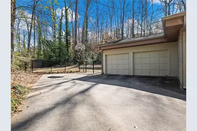 2153 Starfire Drive NE, Atlanta, GA 30345 - Photo 28