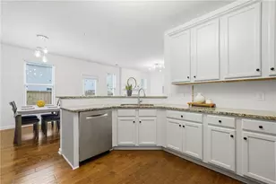 3444 Castleberry Village Cir, Cumming, GA 30040 - Photo 14