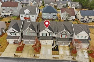 3444 Castleberry Village Cir, Cumming, GA 30040 - Photo 4