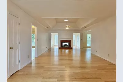 1040 Sunny Field Court, Lawrenceville, GA 30043 - Photo 2