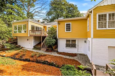 547 Spring Valley Road NW, Atlanta, GA 30318 - Photo 2