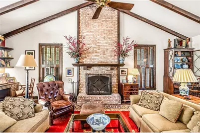 547 Spring Valley Road NW, Atlanta, GA 30318 - Photo 10