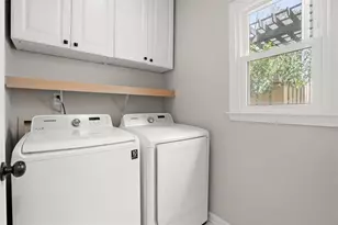 570 Rosedown Way, Alpharetta, GA 30022 - Photo 16