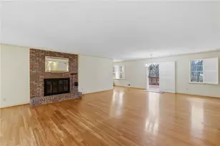 3245 Forest Creek Dr SW, Marietta, GA 30064 - Photo 6