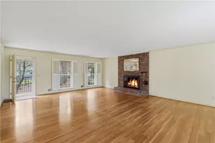 3245 Forest Creek Dr SW, Marietta, GA 30064 - Photo 4