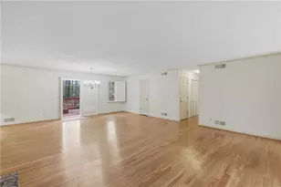 3245 Forest Creek Dr SW, Marietta, GA 30064 - Photo 8