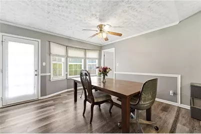 406 Hidden Valley Ct SE, Conyers, GA 30094 - Photo 6