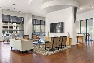 3040 Peachtree Rd NW, Atlanta, GA 30305 - Photo 4