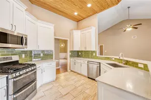 2531 Apalachee Run Way, Dacula, GA 30019 - Photo 10