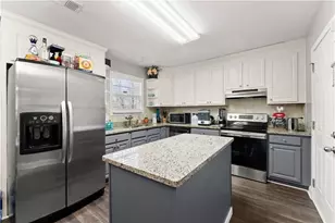 7219 Plum Creek Dr, Gainesville, GA 30507 - Photo 16